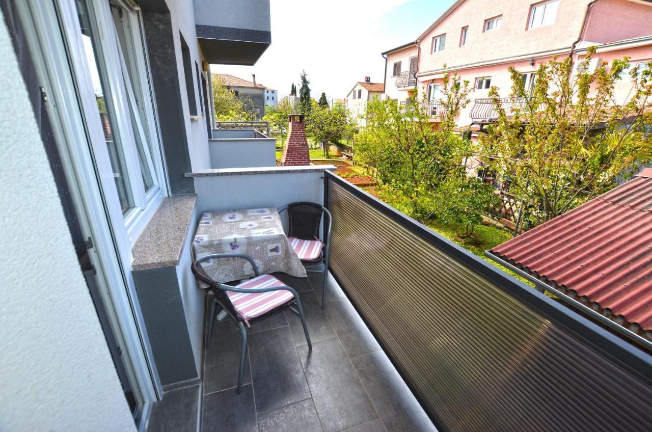 רוביני Katy Apartment מראה חיצוני תמונה