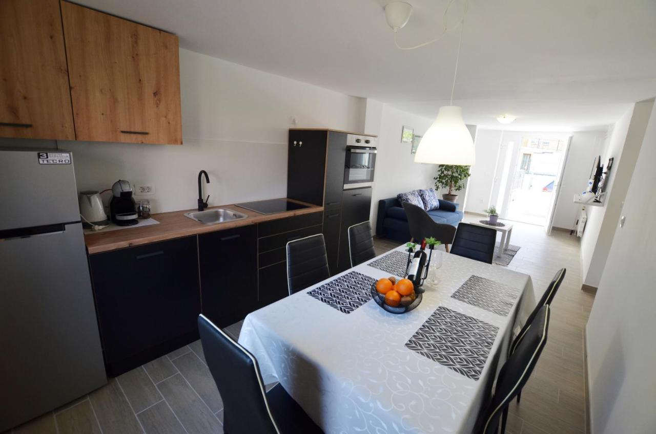 רוביני Katy Apartment מראה חיצוני תמונה
